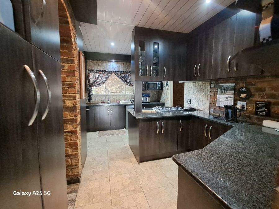 3 Bedroom Property for Sale in Sasolburg Ext 10 Free State